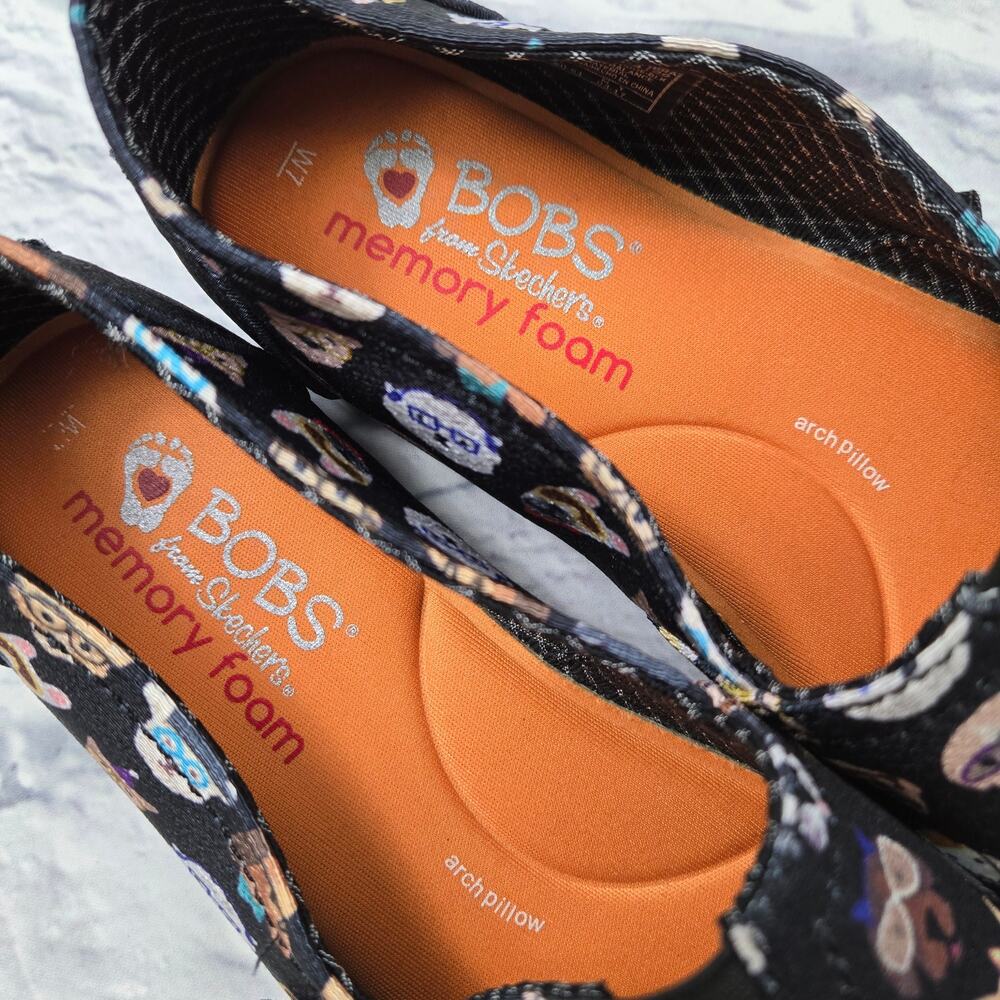 Bobs from Skechers Women's Flats Black Dog Print Memory Foam Arch Pillow size 7 - Picture 11 of 12